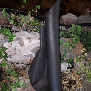 PP-Unkrautvlies Schwarz 83 g/m² Breite 1,60 m PP-Unkrautvlies Schwarz 83 g/m² Breite 1,60 m ()